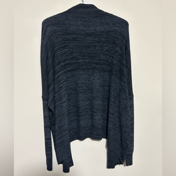 Aritzia Babaton With Cashmere Cardigan - Picture 3 of 3